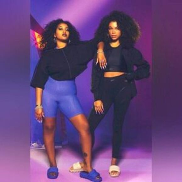 Cardi B x Reebok 4x 26/28 NWT Black Cut-Out Leggings GYM WORKOUT Activewear - Picture 6 of 16